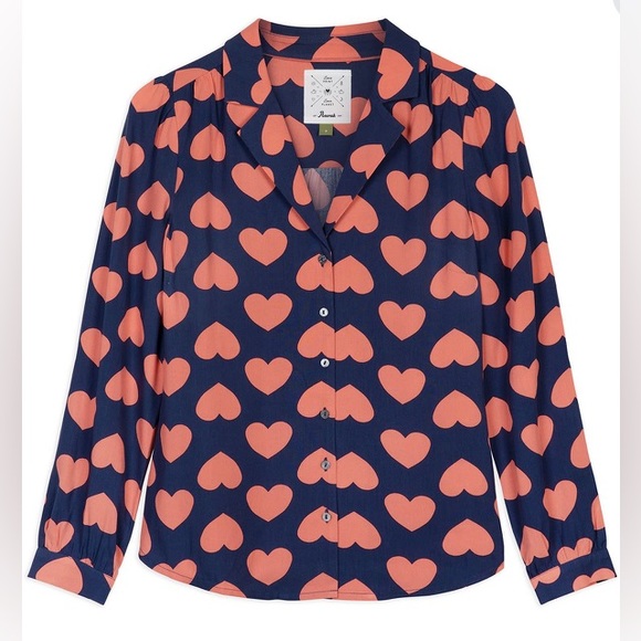 Anorak Graphic Heart Ecovero Long Sleeve Shirt - Picture 5 of 5